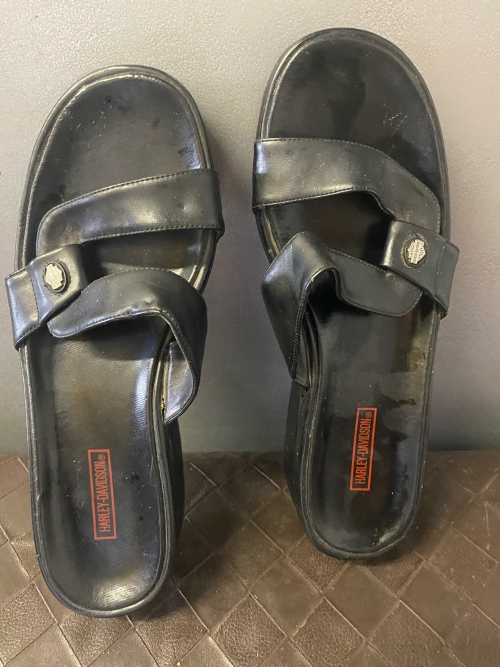 Harley-Davidson Black Men’s Leather Slide Sandals with Logo Snap
